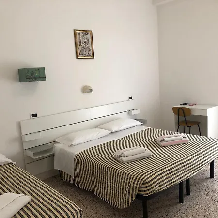 Hotel Argo 2*
