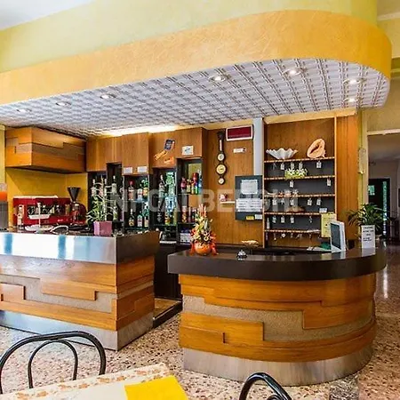 Argo Отель Римини